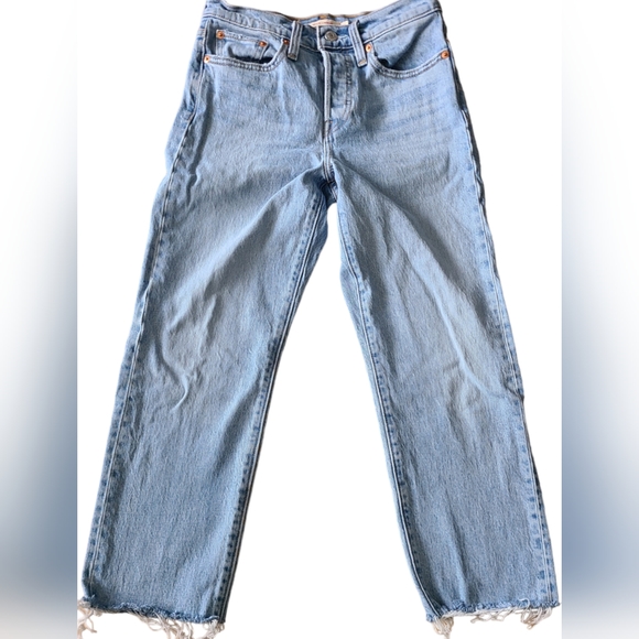 LEVI'S PREMIUM | WEDGIE STRAIGHT RAW HEM JEANS | SIZE 25 - Picture 3 of 14